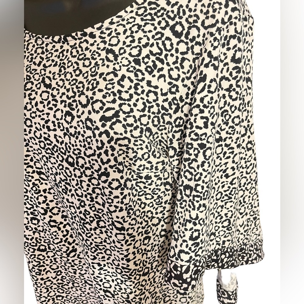COCO BIANCO Animal, Print Bell, Sleeve, Top Size‎ M - Picture 7 of 13